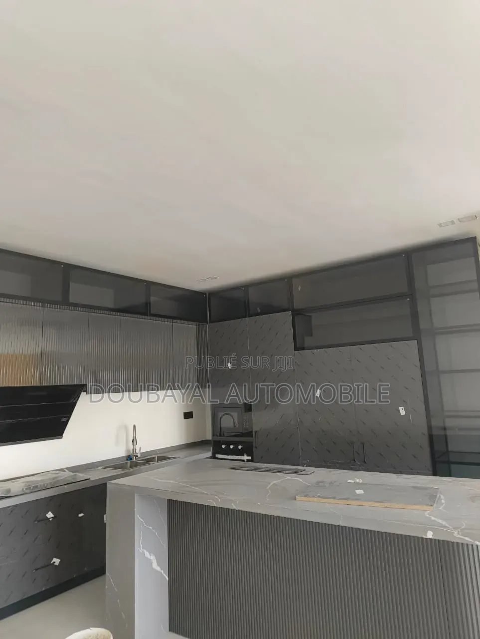 3chbre Appartement dans Oukam Cité Africa, Ouakam à Louer