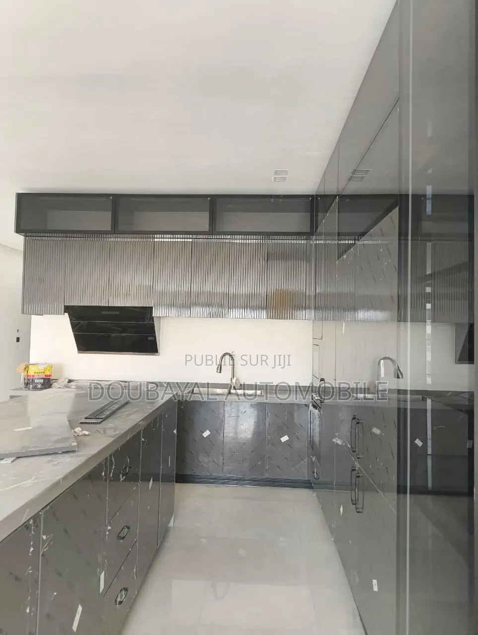 3chbre Appartement dans Oukam Cité Africa, Ouakam à Louer