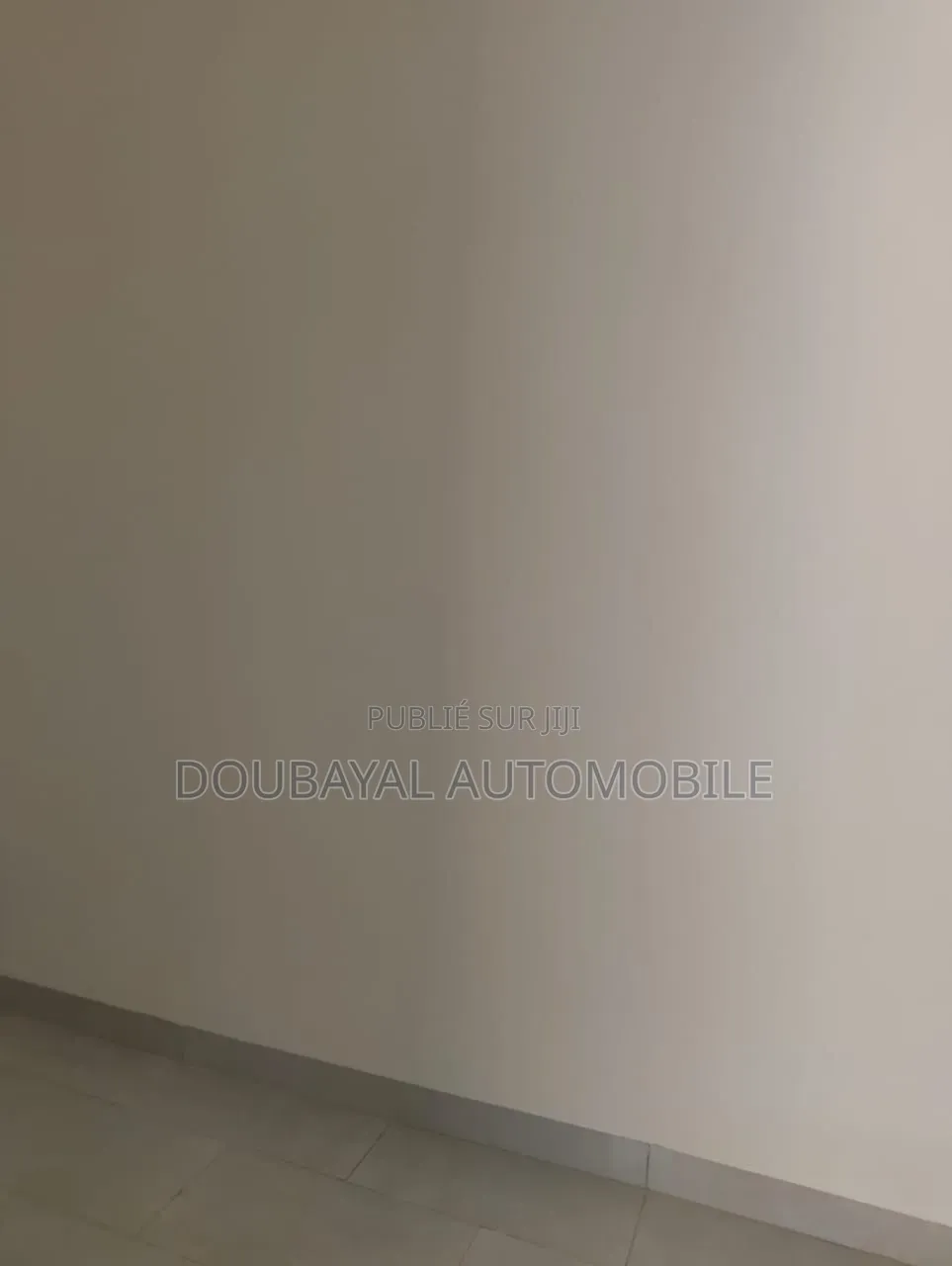 3chbre Appartement dans Oukam Cité Africa, Ouakam à Louer