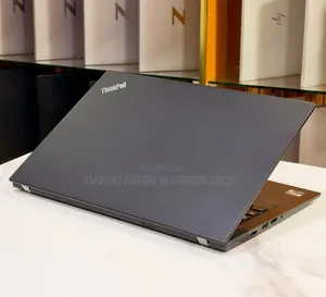 Nouveau Lenovo ThinkPad T14s Gen 1 16GB AMD Ryzen 5 SSD 256GB