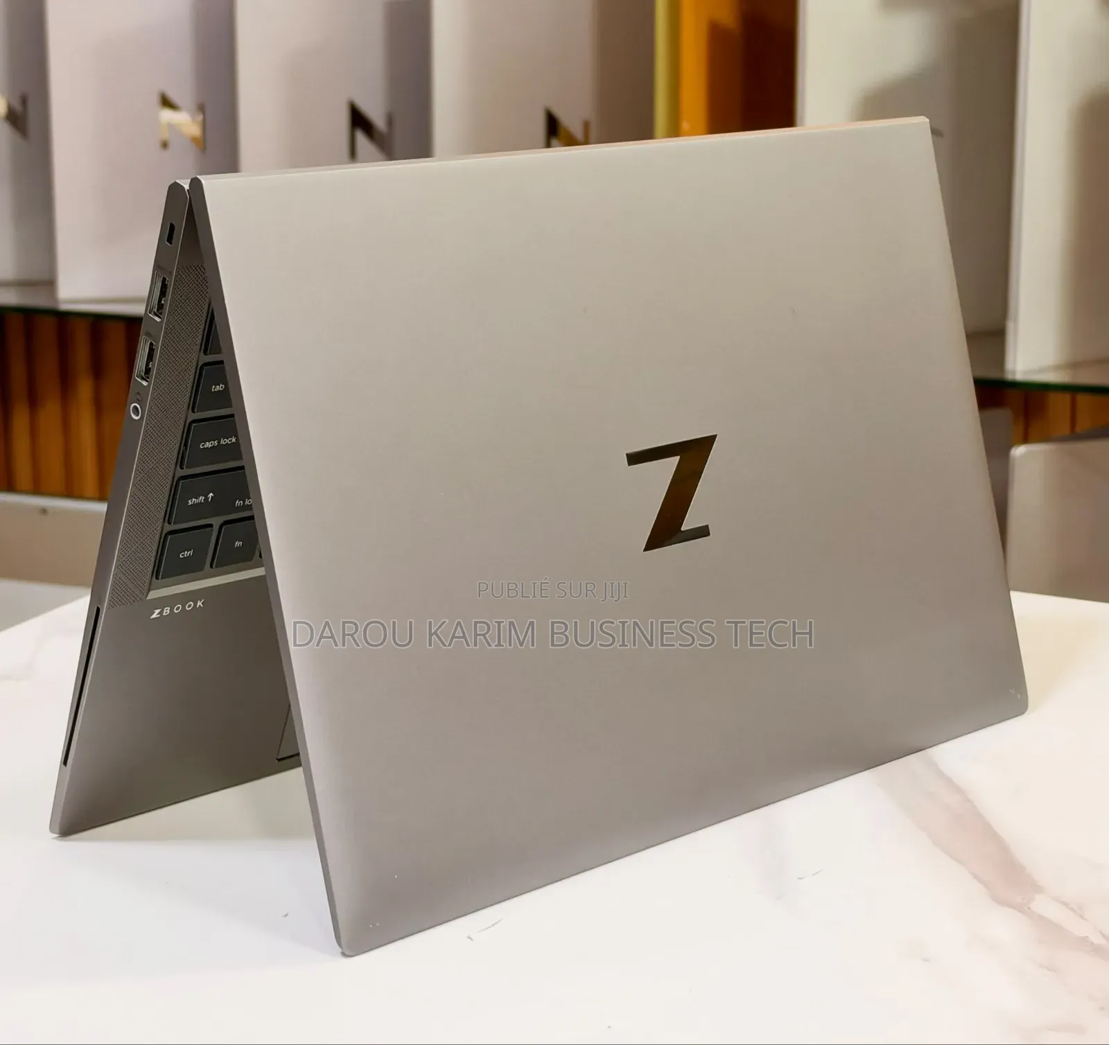 Nouveau HP ZBook Firefly G8 16GB Intel Core i7 SSD 512GB