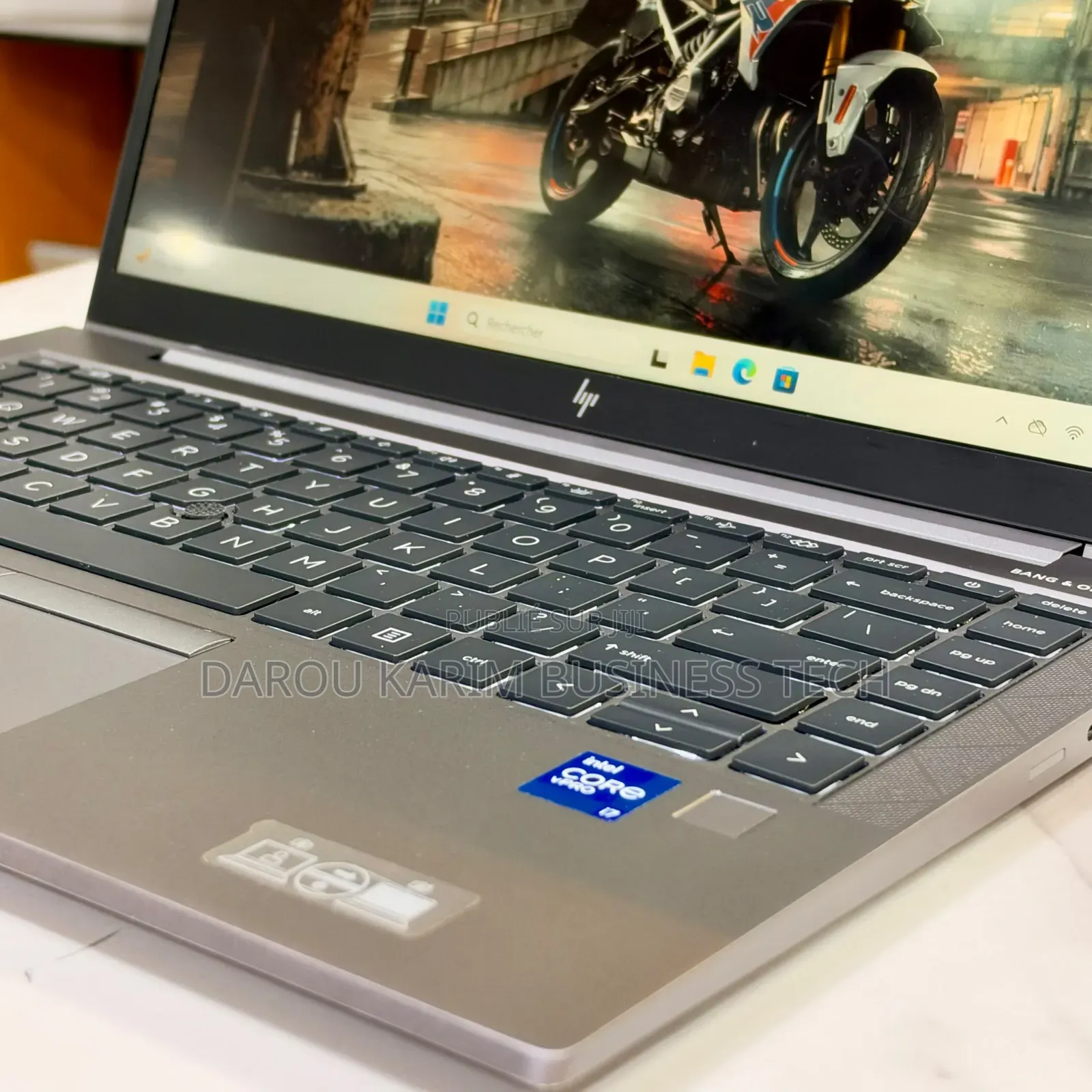 Nouveau HP ZBook Firefly G8 16GB Intel Core i7 SSD 512GB