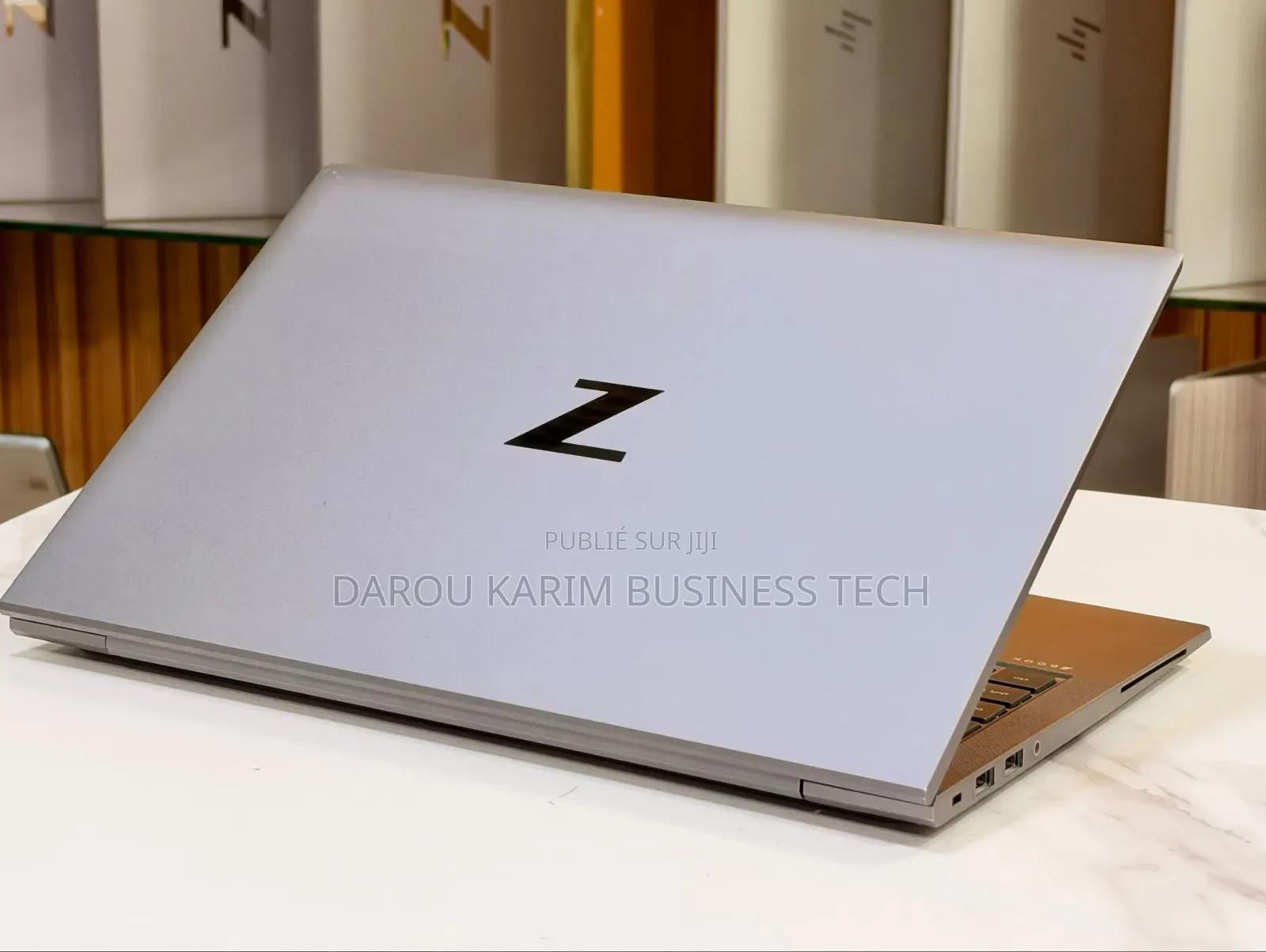 Nouveau HP ZBook Firefly G8 16GB Intel Core i7 SSD 512GB