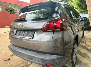 Peugeot 2008 2016 Gris