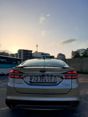 Ford Fusion 2018 Gris
