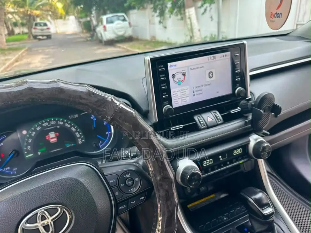 Toyota RAV4 2020 Noir