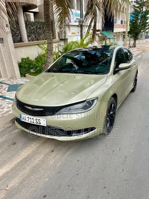 Chrysler 200 2016 Beige