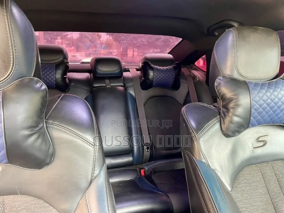 Chrysler 200 2016 Beige