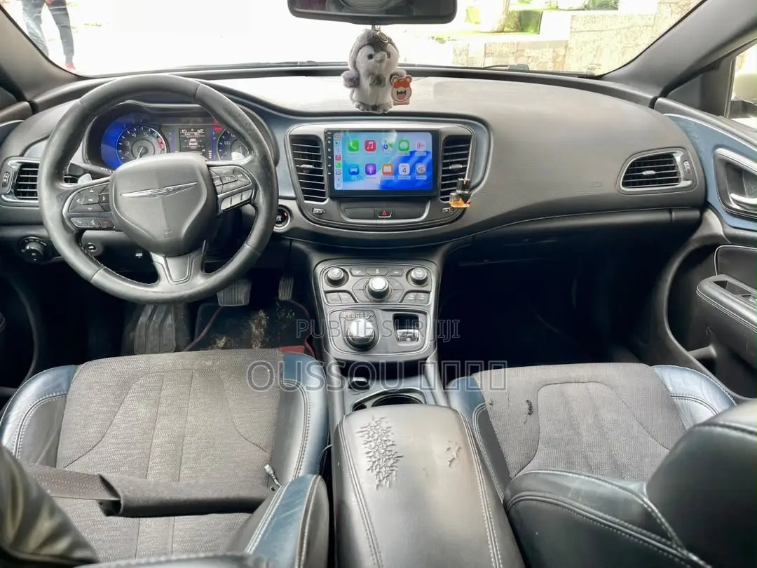 Chrysler 200 2016 Beige