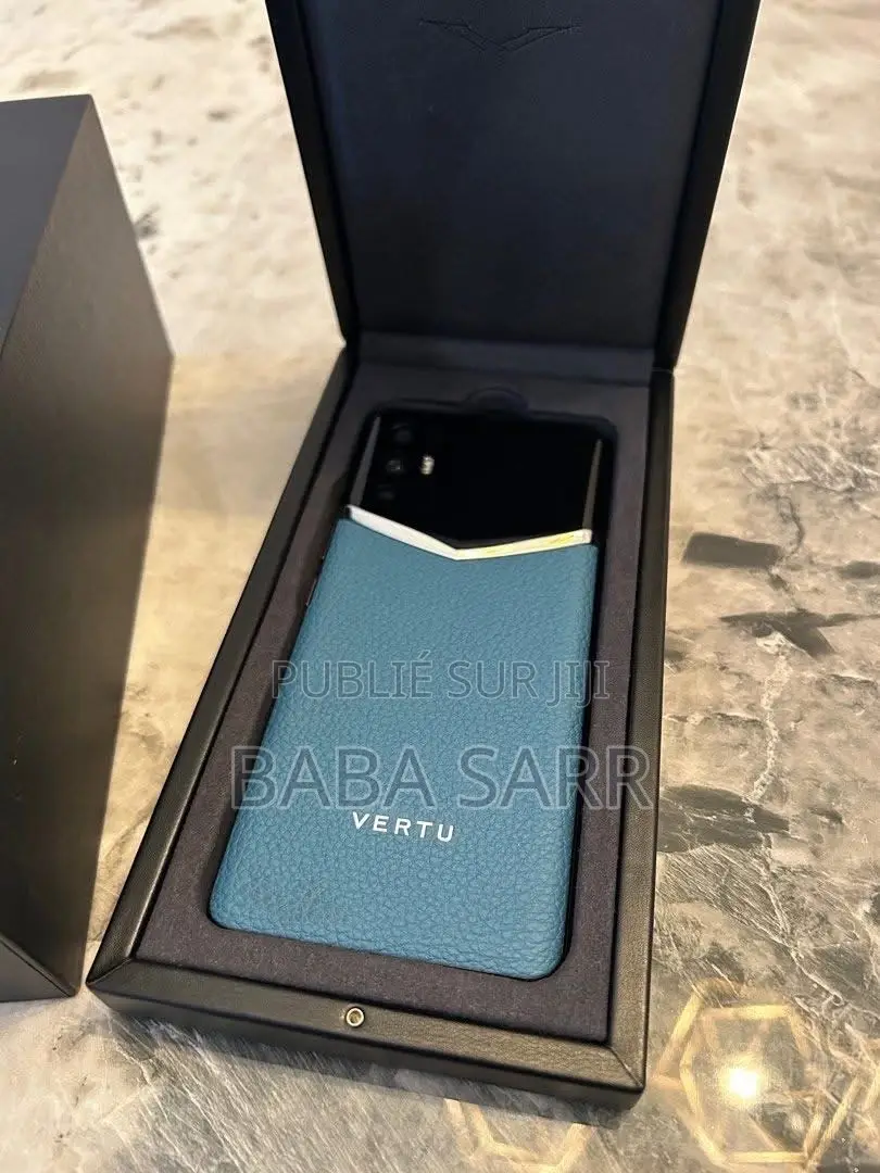Nouveau Vertu Constellation 2006 Bleu