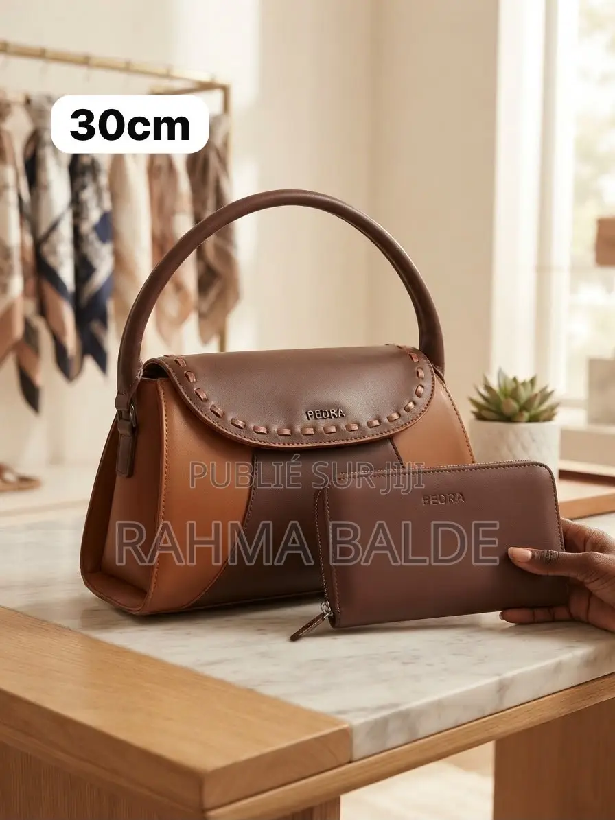 Des Jolie Sacs À Main De Marque *PEDRA* Qualité Authentique