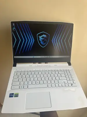 Ordinateur portable MSI MSI Sword 15 32GB Intel Core i7 SSD 512GB
