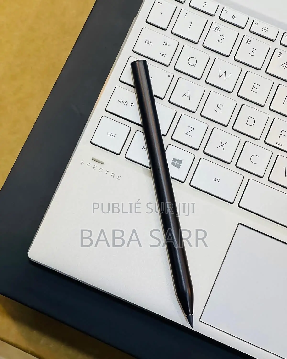 Nouveau Ordinateur portable HP Spectre X360 32GB Intel Core i7 eMMC 1T