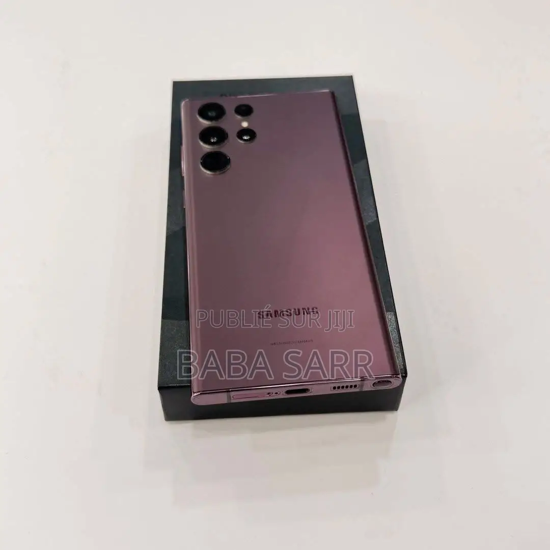 Nouveau Samsung Galaxy S22 Ultra 5G 512 GB Rouge