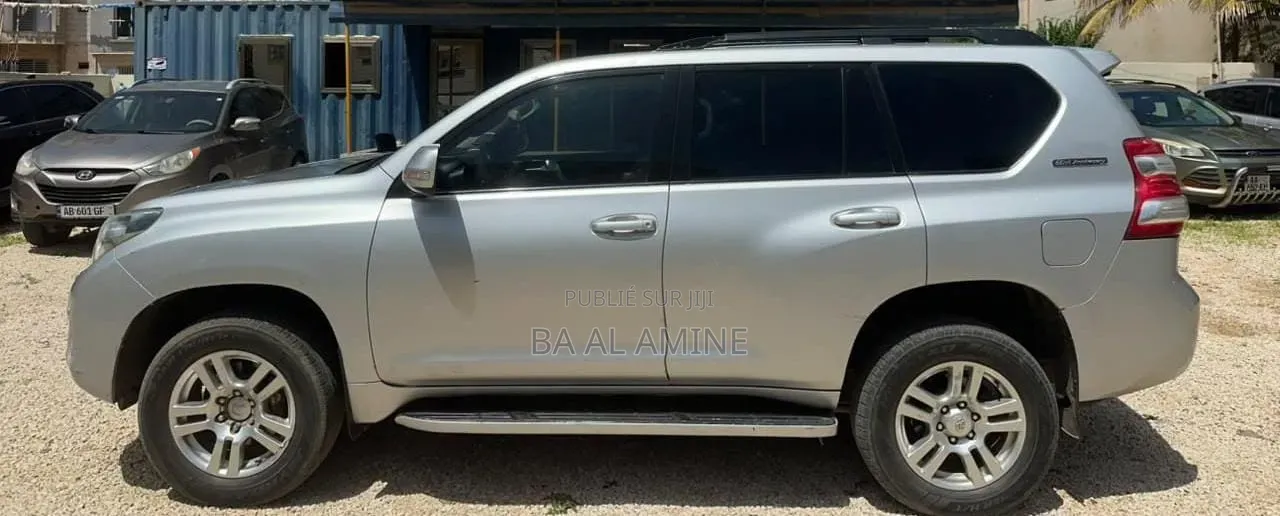 Toyota Land Cruiser Prado 2013 Gris