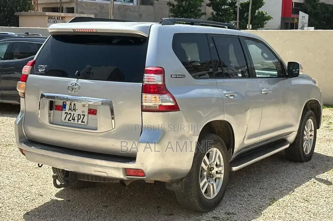 Toyota Land Cruiser Prado 2013 Gris