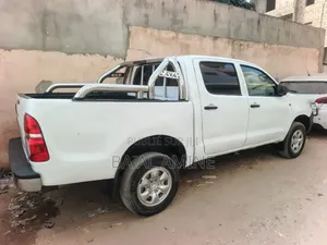 Toyota Hilux 2010 Blanc
