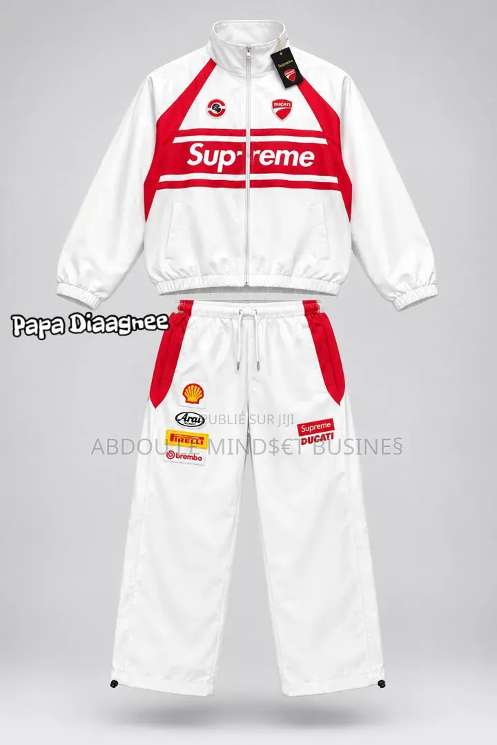 Ensemble Suprême Sans Capuche Disponible