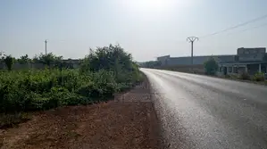 Terrain De 9 Hectares en Bordure De La RN1 Entre Diamniadio Et Mbour