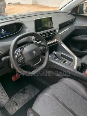 Peugeot 5008 1.6 THP 165 GT Line 2017 Vert