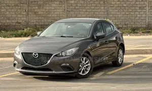 Mazda 3 2016 Marron