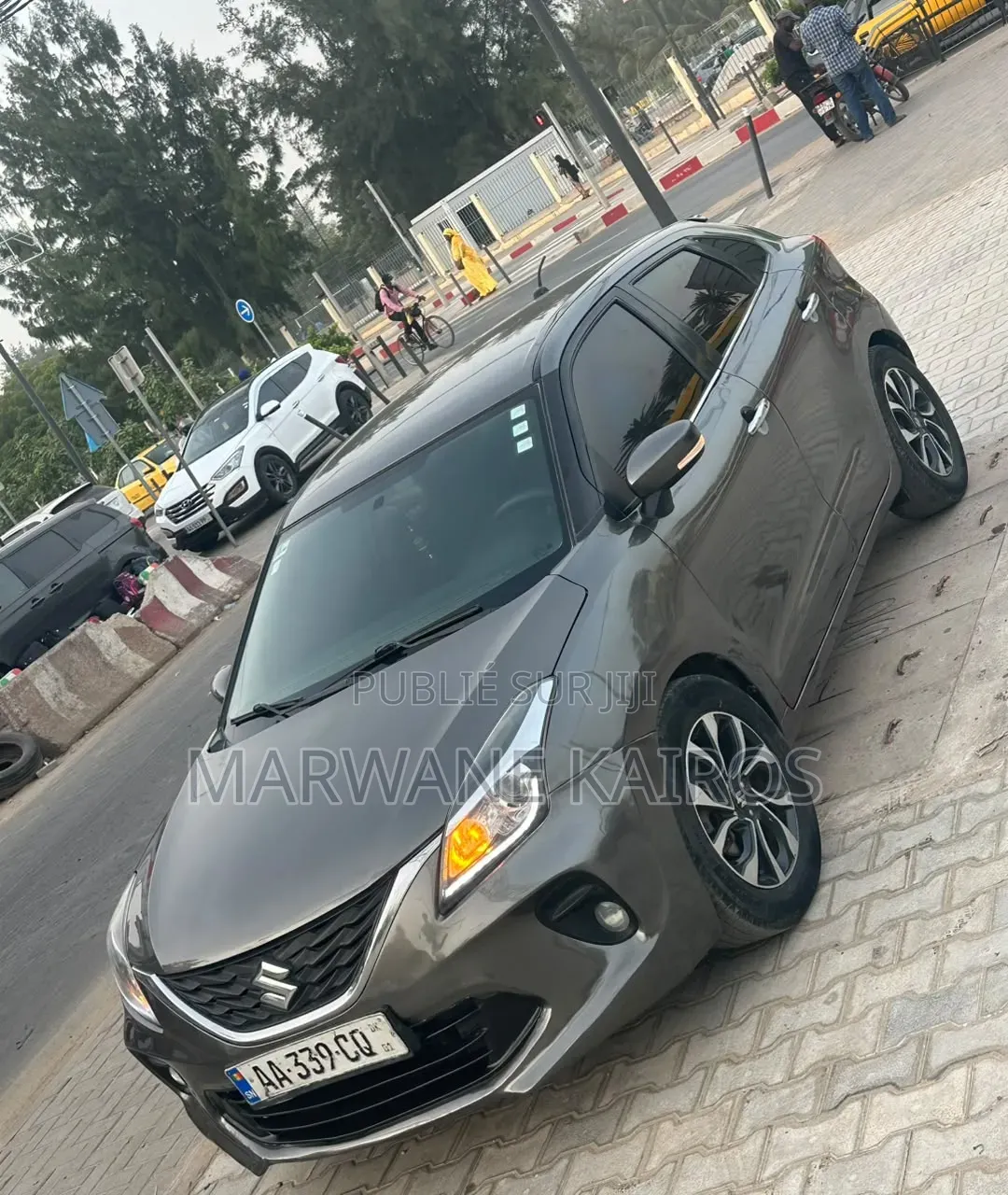 Suzuki Baleno 2020 Gris