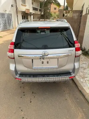 Toyota Land Cruiser Prado 2017 Gris