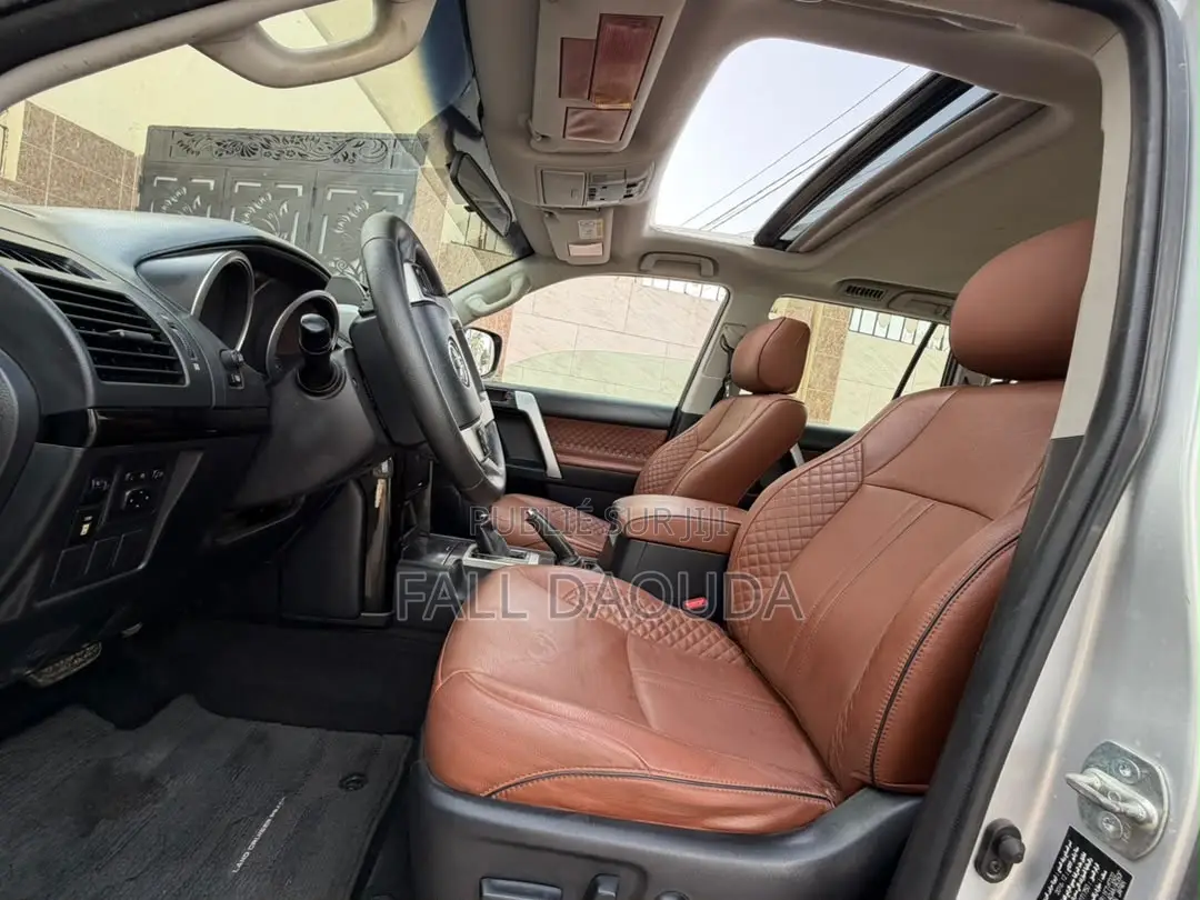 Toyota Land Cruiser Prado 2017 Gris