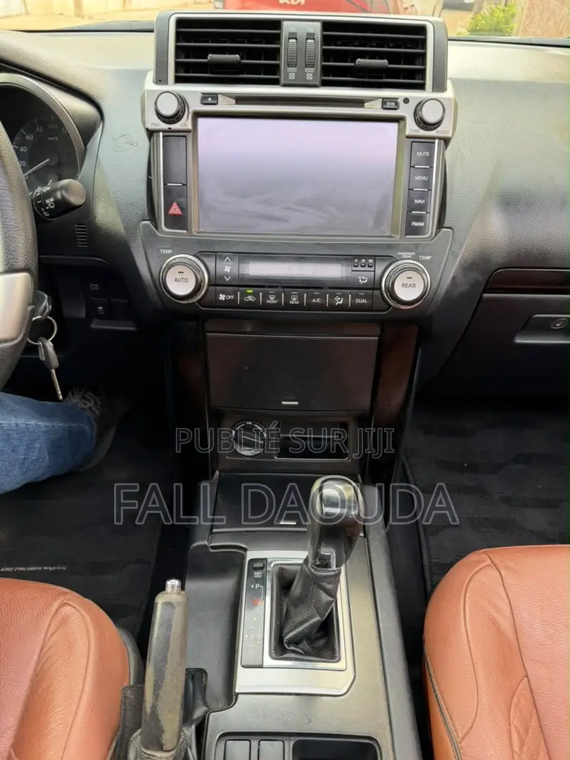 Toyota Land Cruiser Prado 2017 Gris