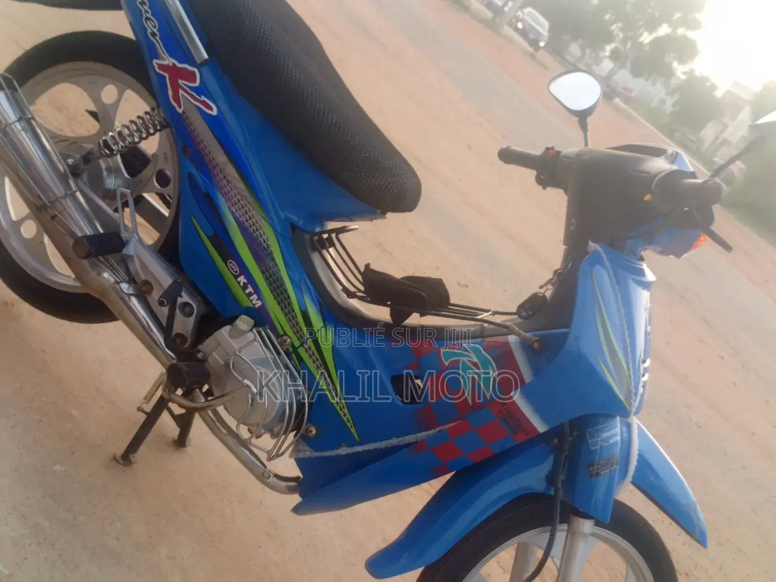 KTM 2000 Bleu