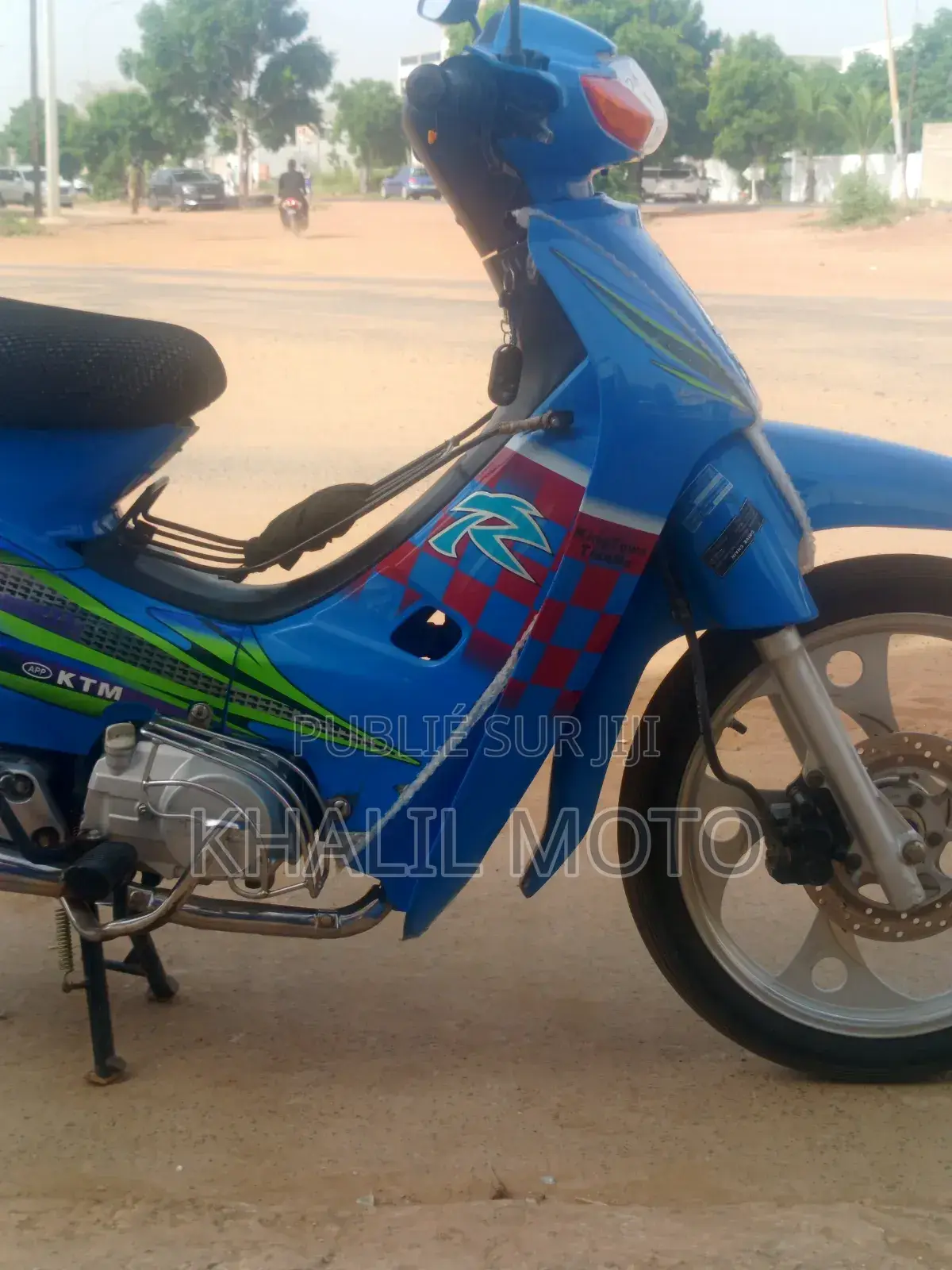 KTM 2000 Bleu
