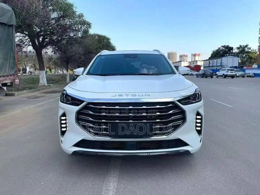 Jetour X70 2023 Blanc