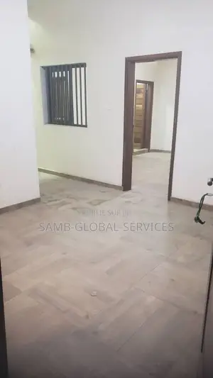 1chbre Appartement partagé dans Yoff à Louer