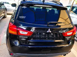 Mitsubishi Outlander 2016 Noir