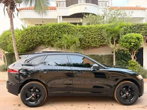Jaguar F-Pace 2018 Noir Mat