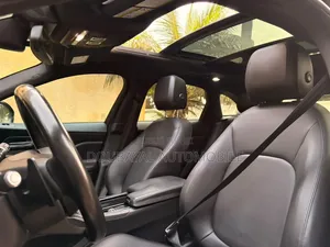 Jaguar F-Pace 2018 Noir Mat