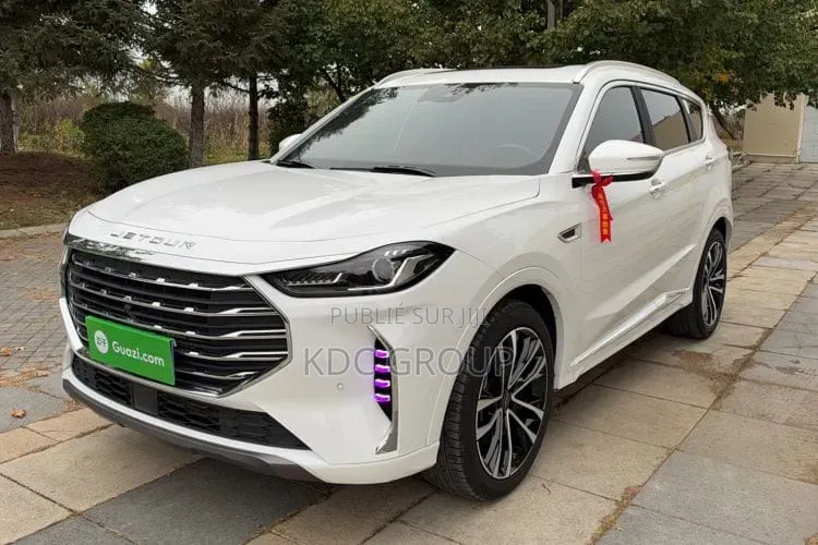 Jetour X70 Plus 2021 Blanc