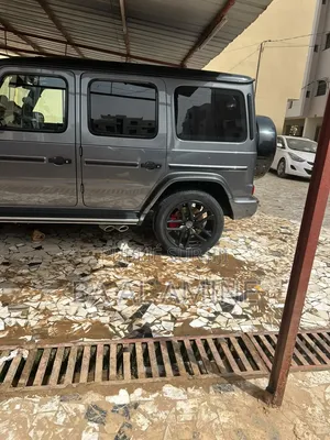 Mercedes-Benz G-Class 2023 Gris