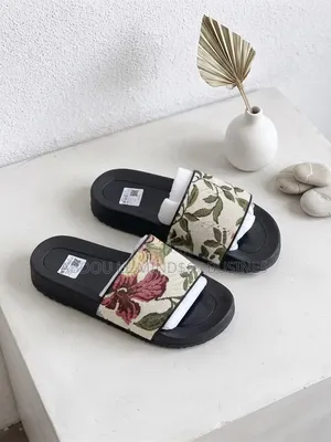 Sandal Gucci Fleur Disponible