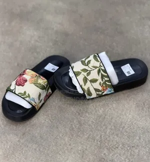 Sandal Gucci Fleur Disponible