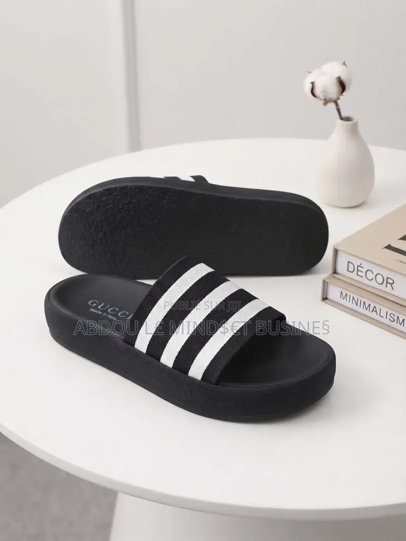 Sandal Gucci Noir-Blanc Disponible