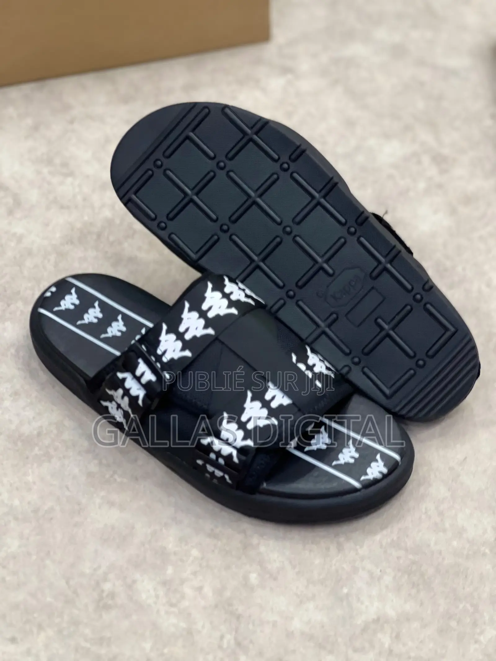 Sandal Kappa