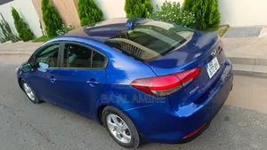 Kia Forte 2017 Bleu