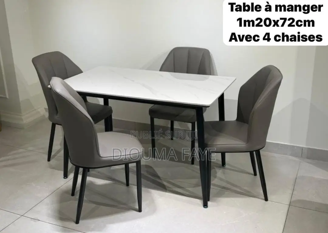 Table À Manger Avec 4 Chaise