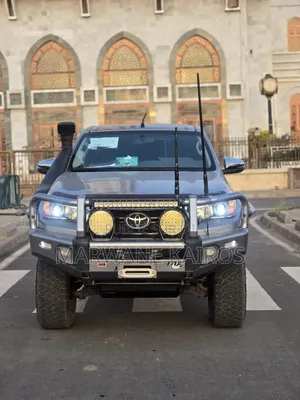 Toyota Hilux 2018 Gris