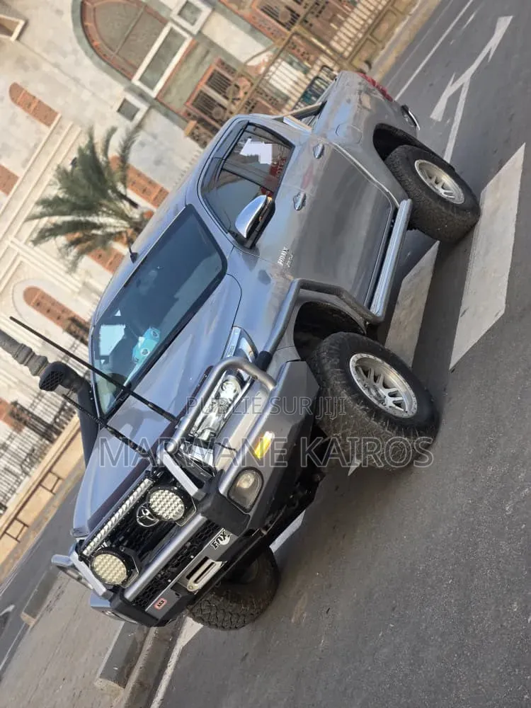 Toyota Hilux 2018 Gris