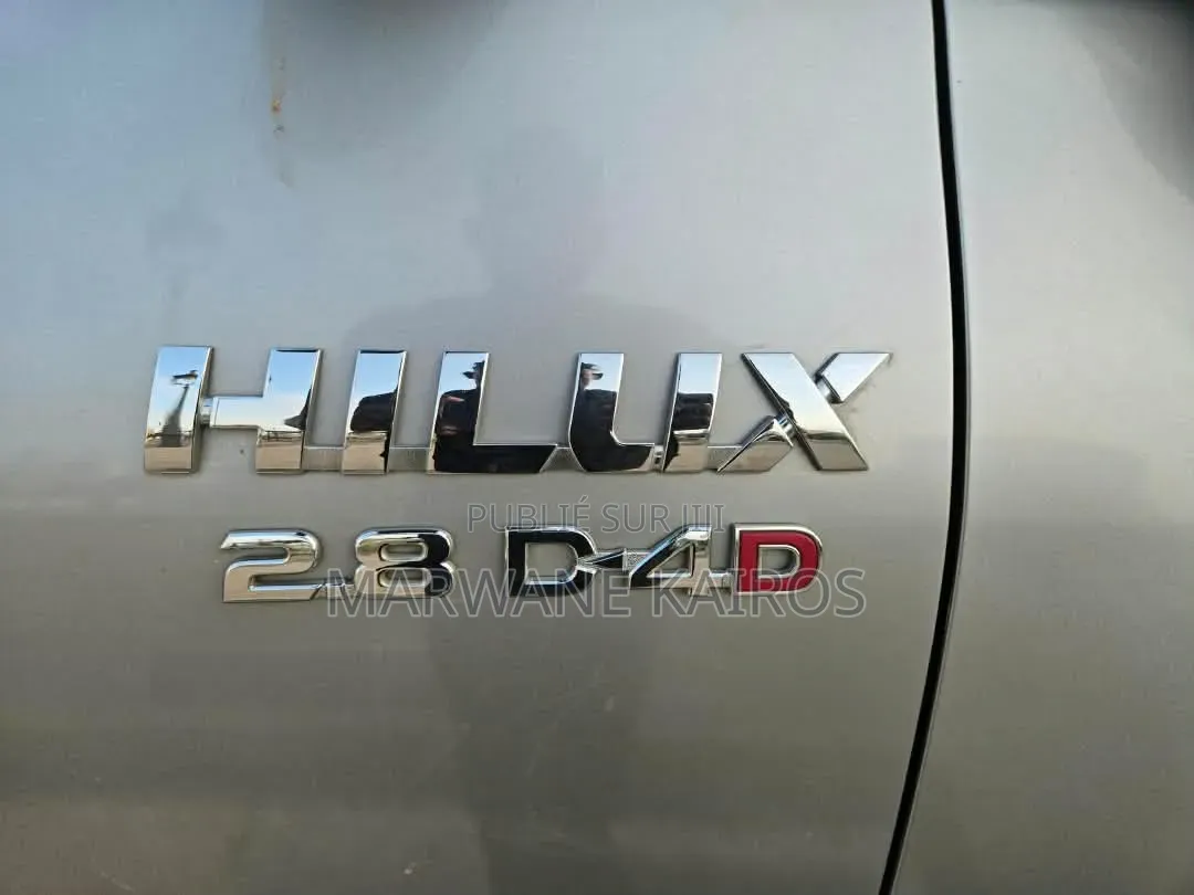 Toyota Hilux 2018 Gris