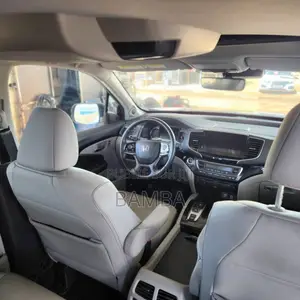 Honda Pilot Touring 7 Passenger AWD 2020 Gris