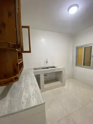 3chbre Appartement dans , Mermoz Sacré-Cœur à Louer