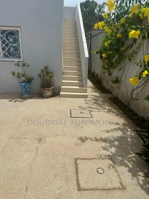 3chbre Villa dans Saly Villa À Vendre, Thiès Sud à Vendre